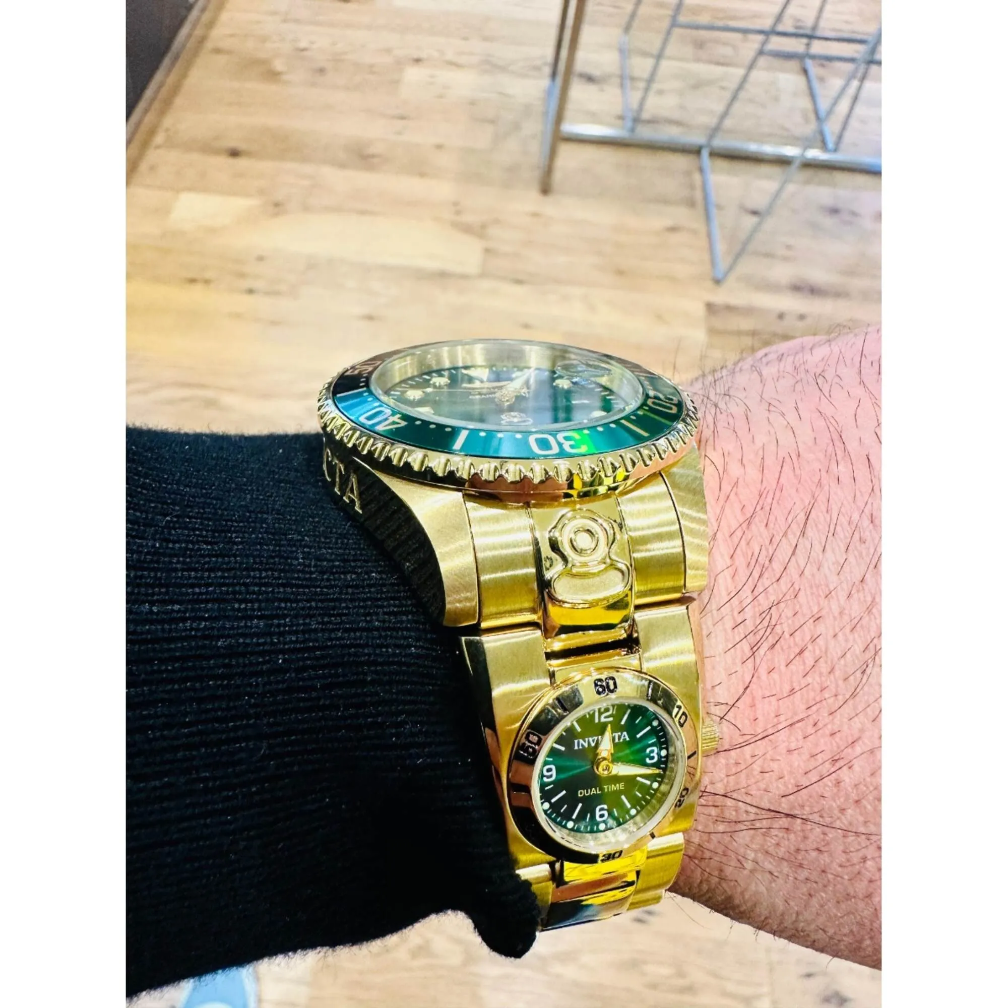 Invicta Men's Watch - Pro Diver Dual Time Automatic Green Dial Bracelet | 45818 Invicta Men's Watches