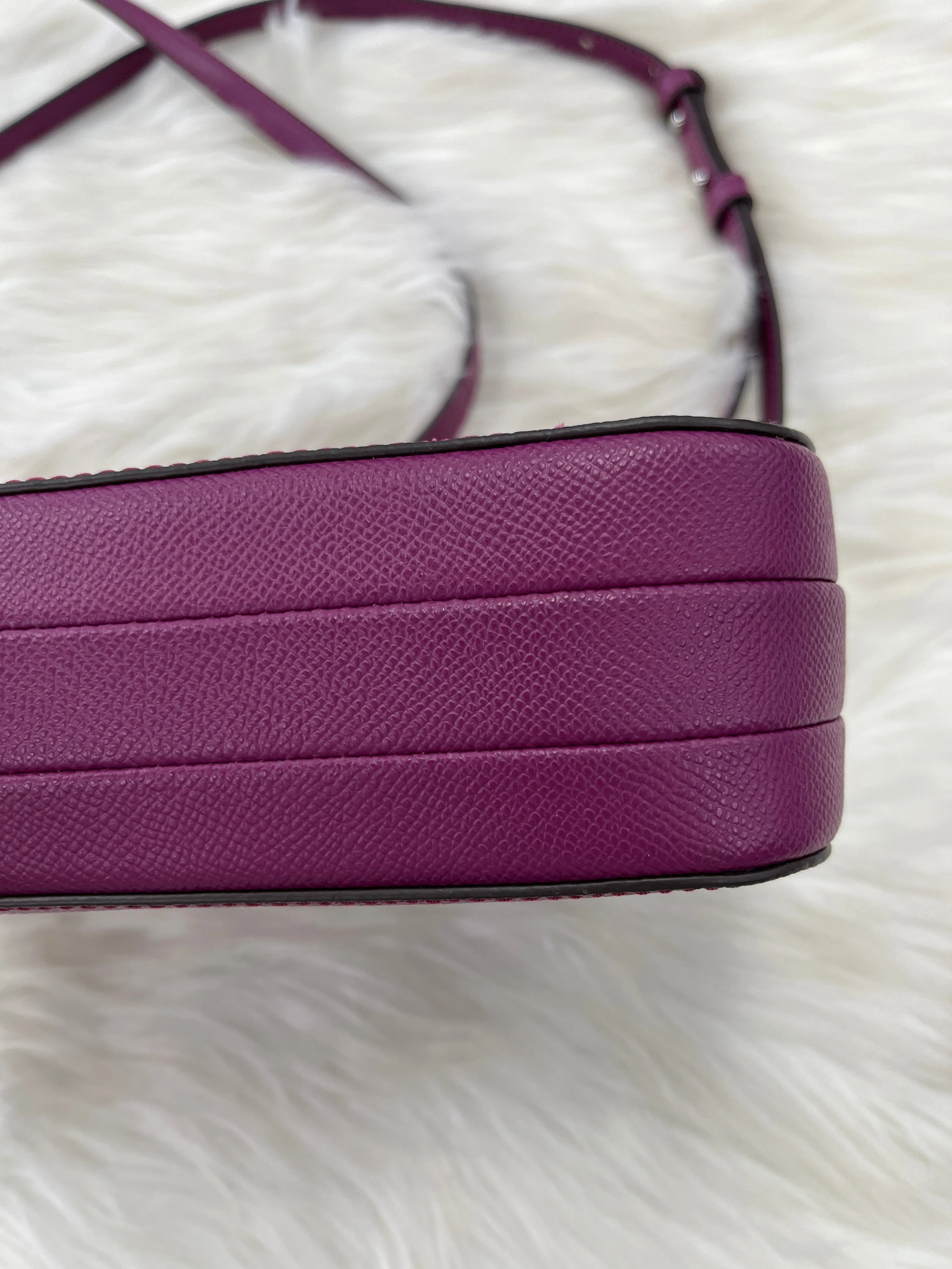 Michael Kors Bags Crossbody Designer By Michael Kors, Size: Small