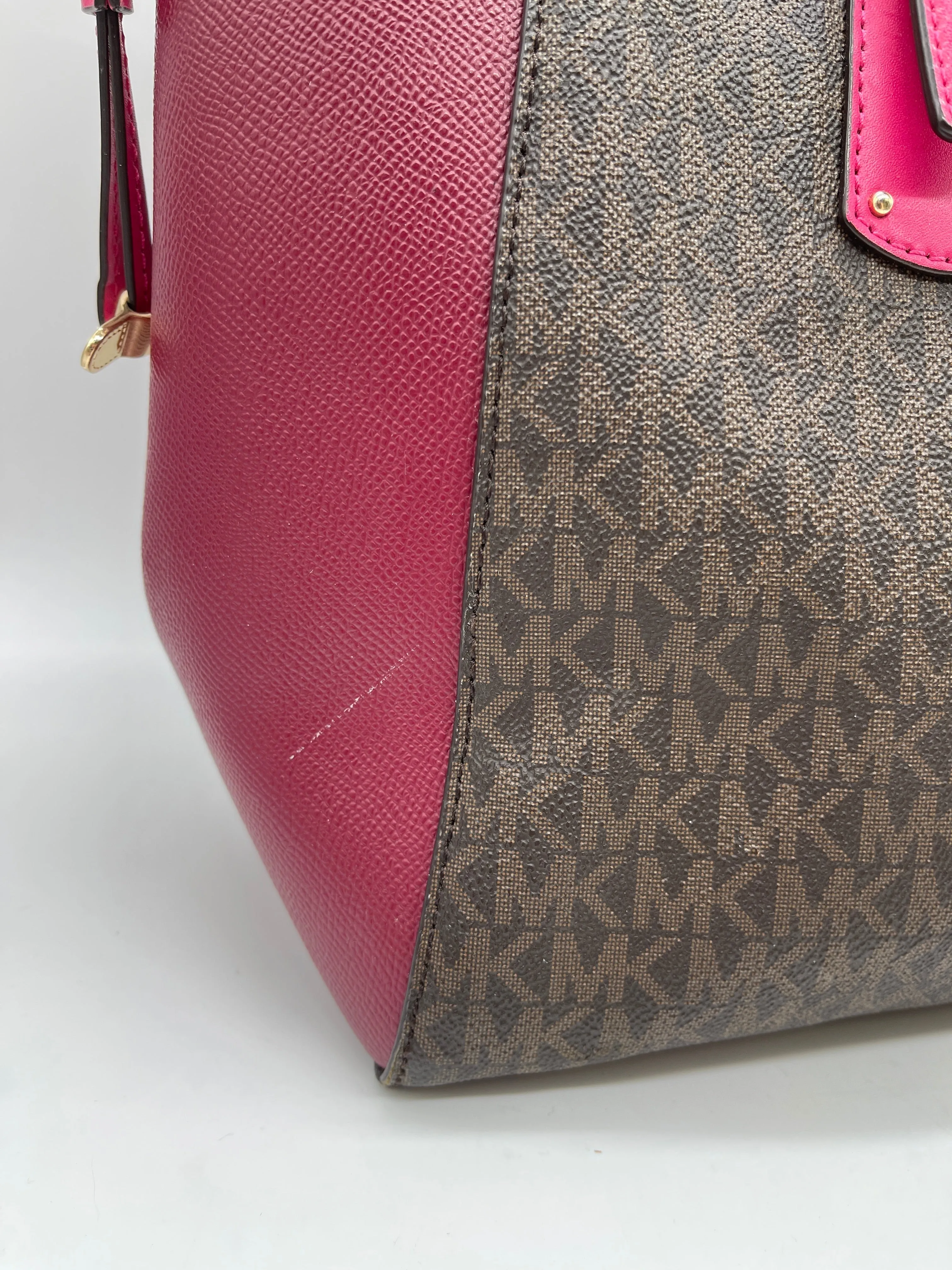 Michael Kors Bags Handbag Designer By Michael Kors, Size: Large