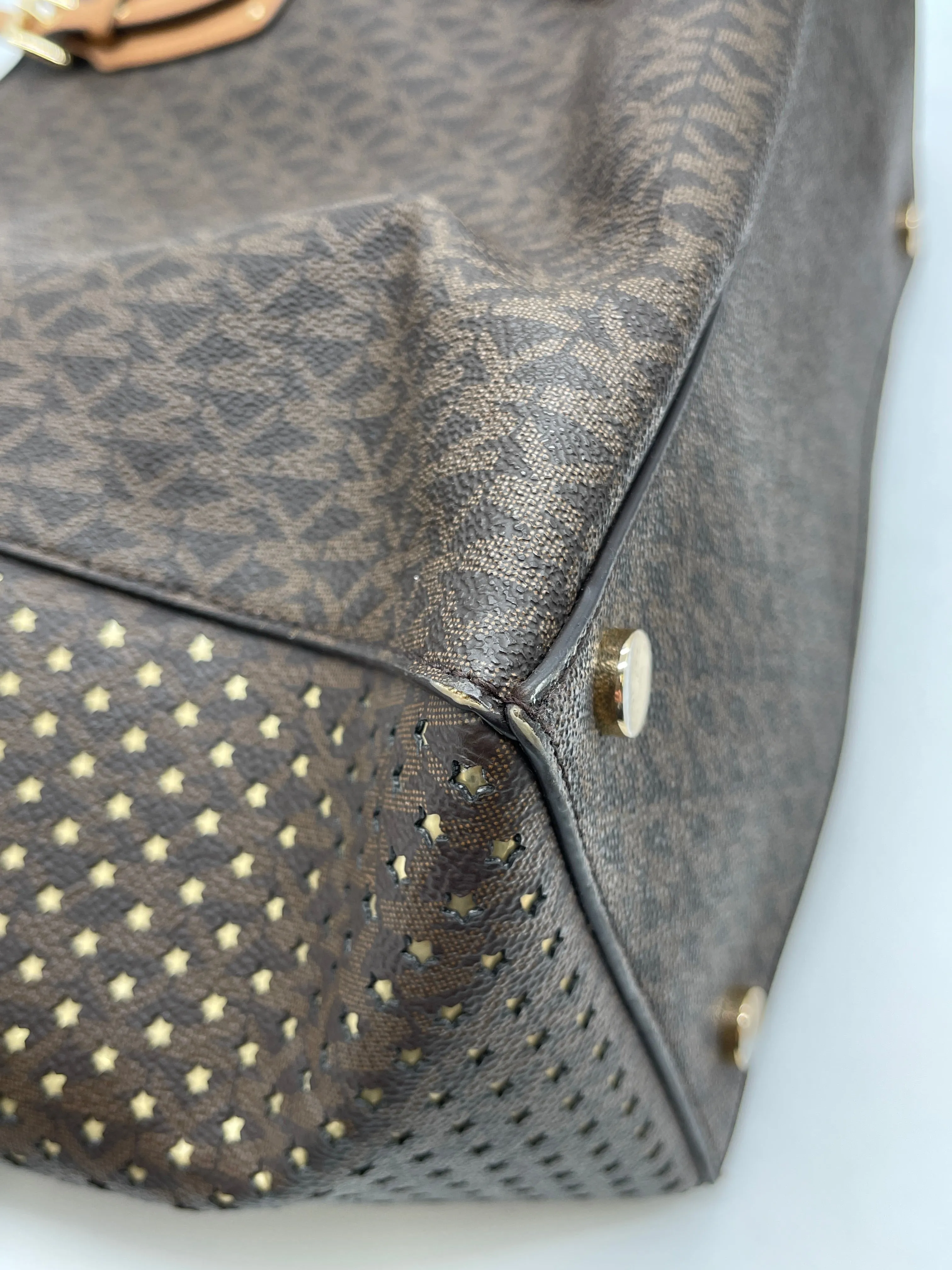 Michael Kors Bags Handbag Designer By Michael Kors, Size: Large
