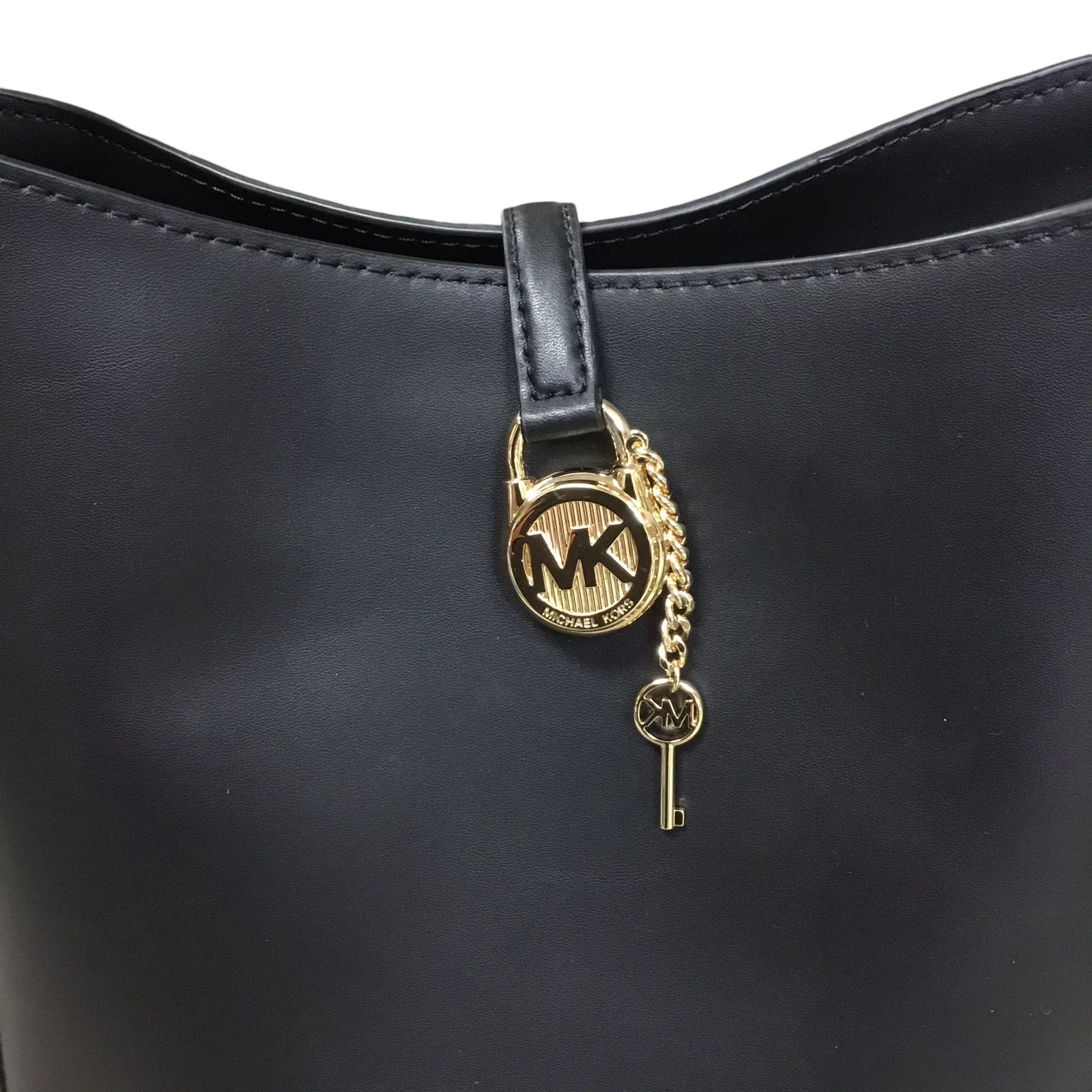 Michael Kors Bags Handbag Designer By Michael Kors, Size: Medium