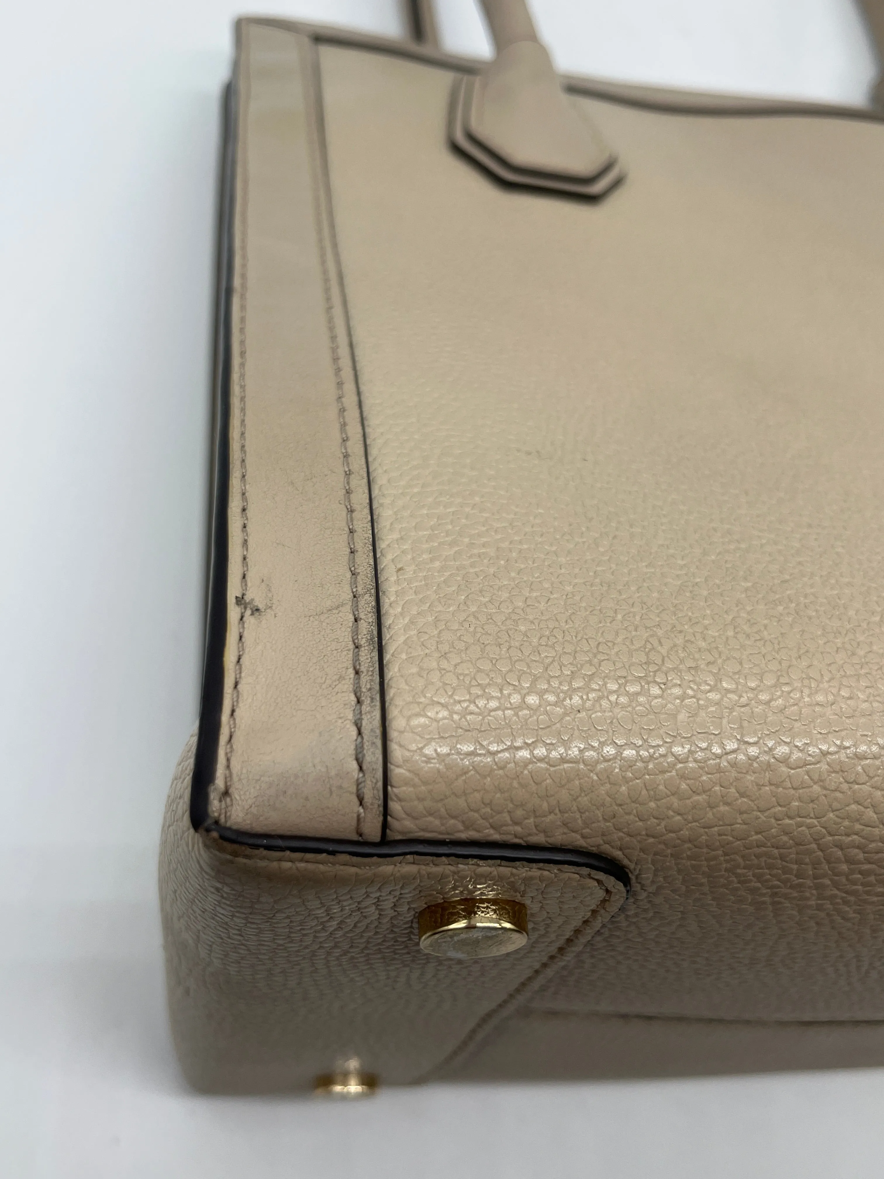 Michael Kors Bags Handbag Designer By Michael Kors, Size: Medium