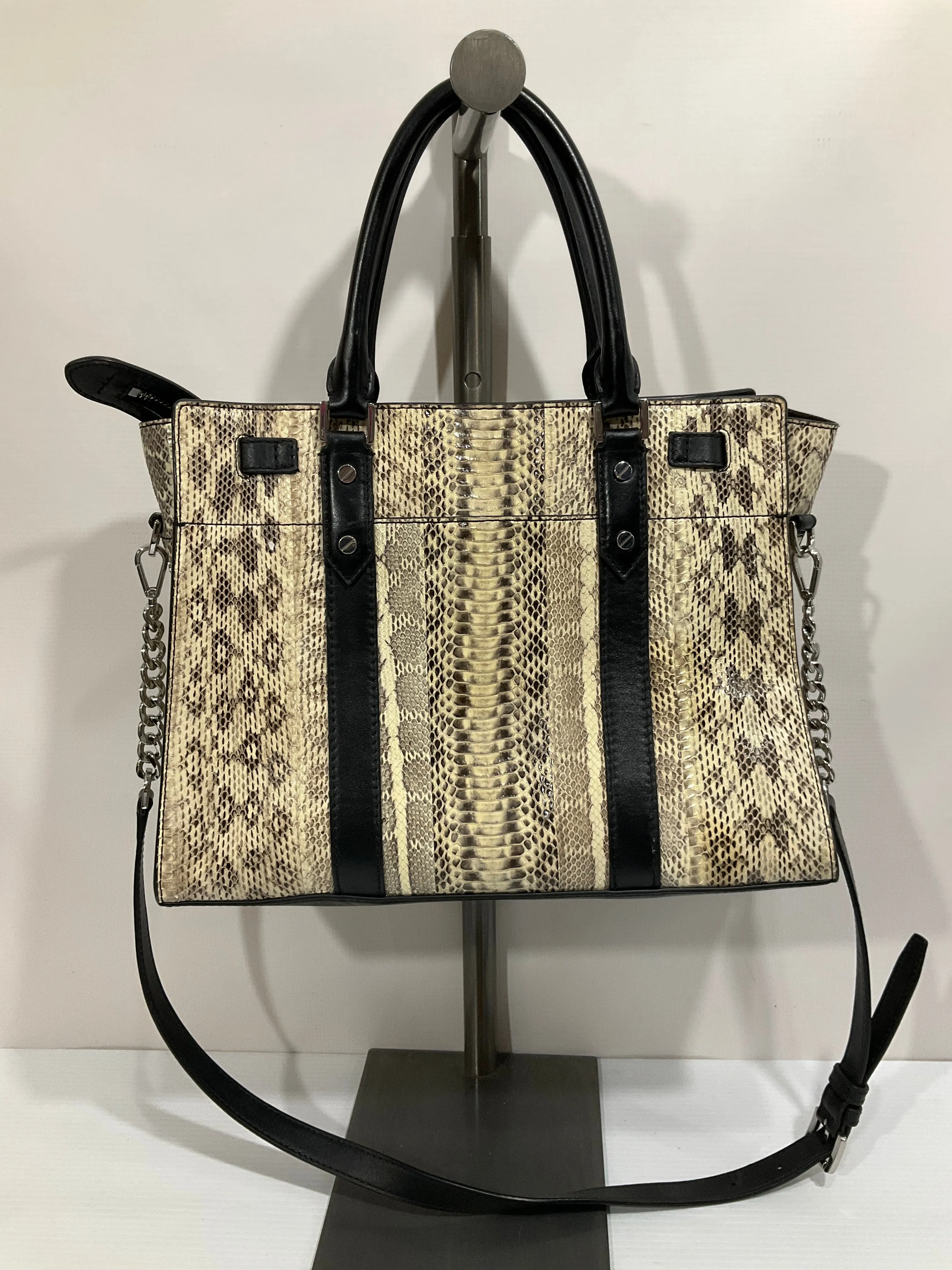 Michael Kors Bags Handbag Designer By Michael Kors, Size: Medium