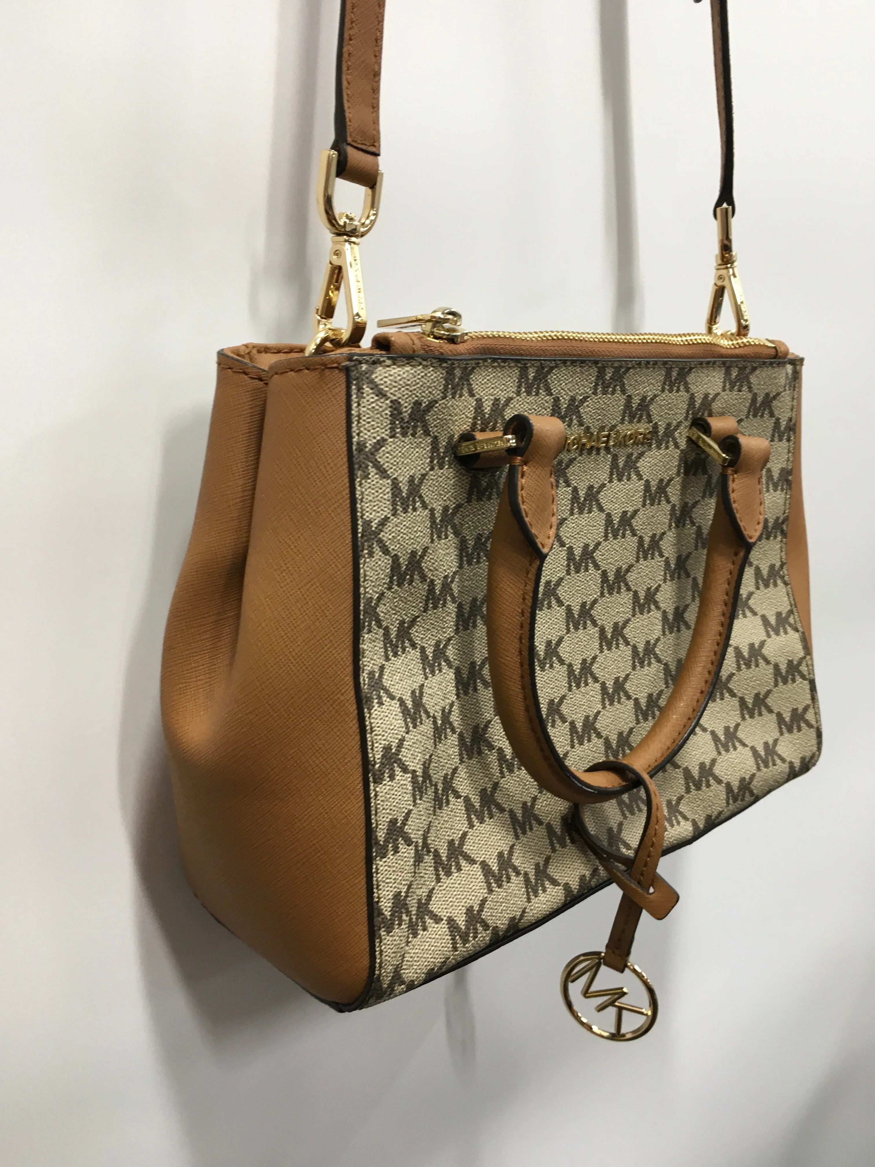 Michael Kors Bags Handbag Designer By Michael Kors, Size: Medium