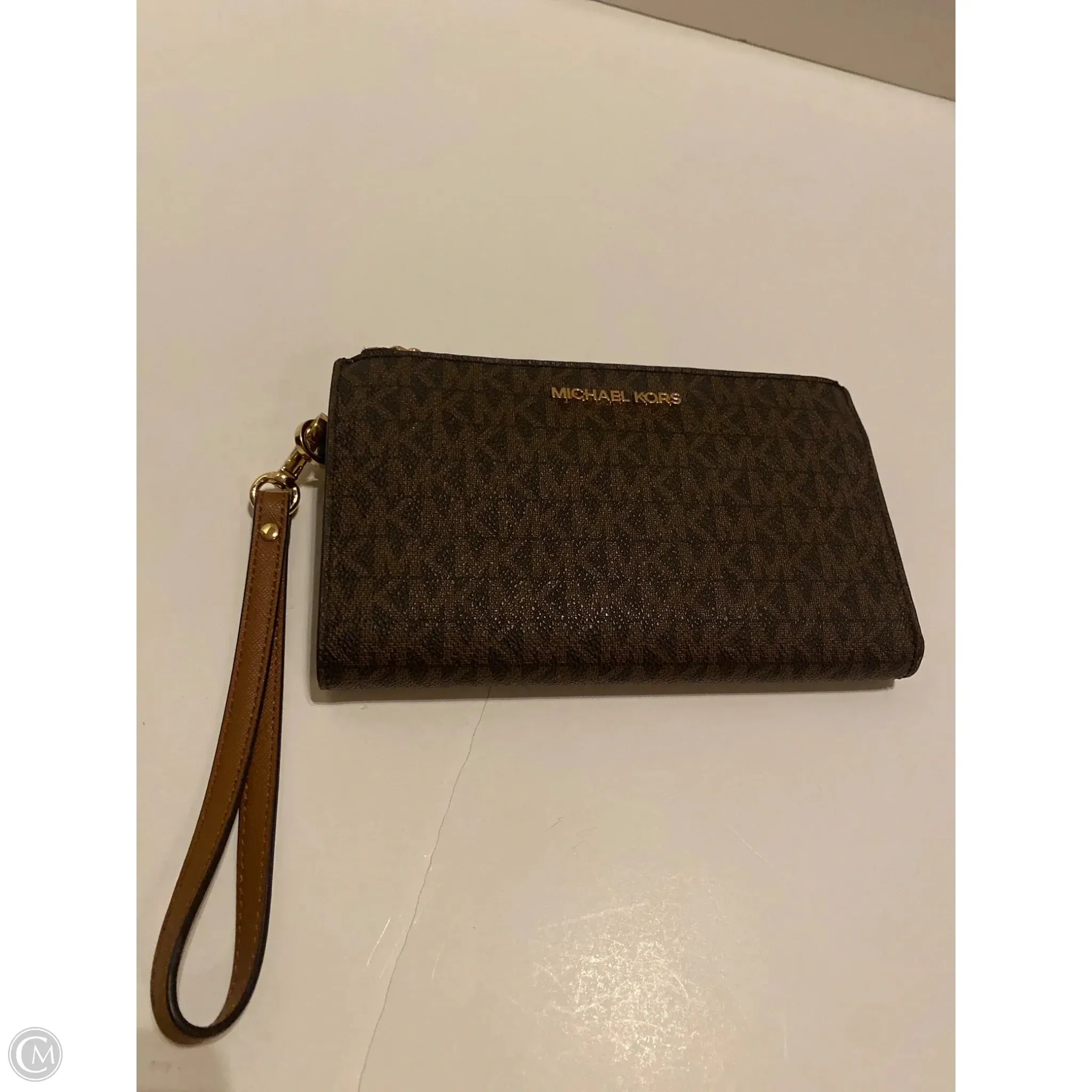 Michael Kors Bags Wristlet Designer By Michael Kors, Size: Medium