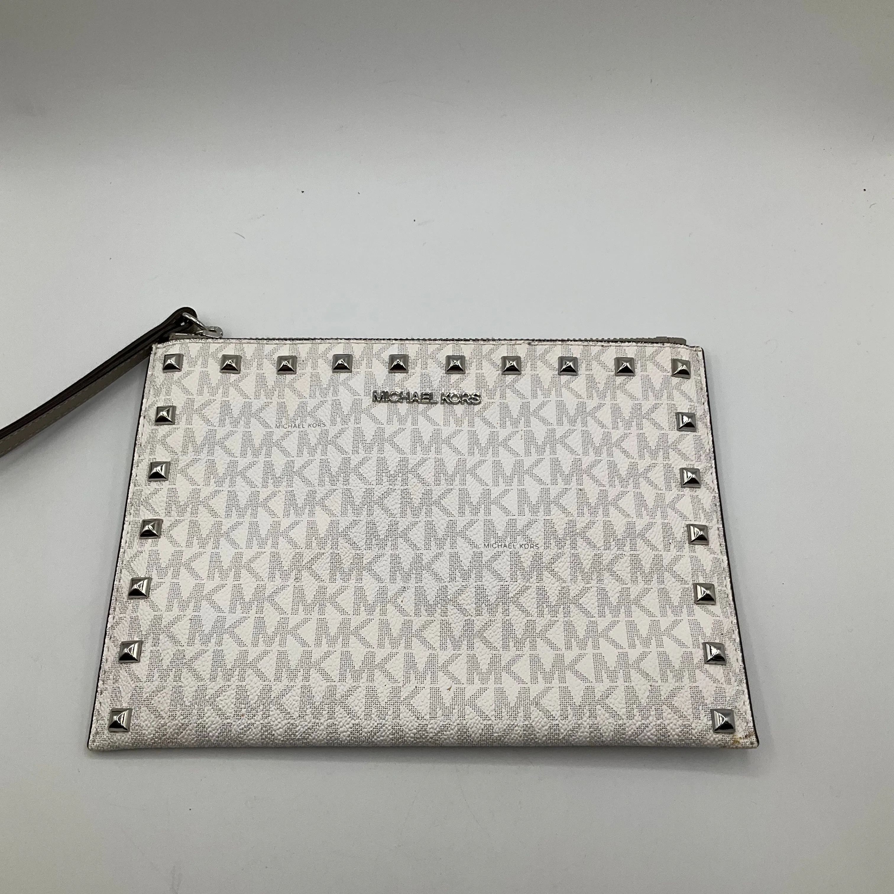 Michael Kors Bags Wristlet Designer By Michael Kors, Size: Medium