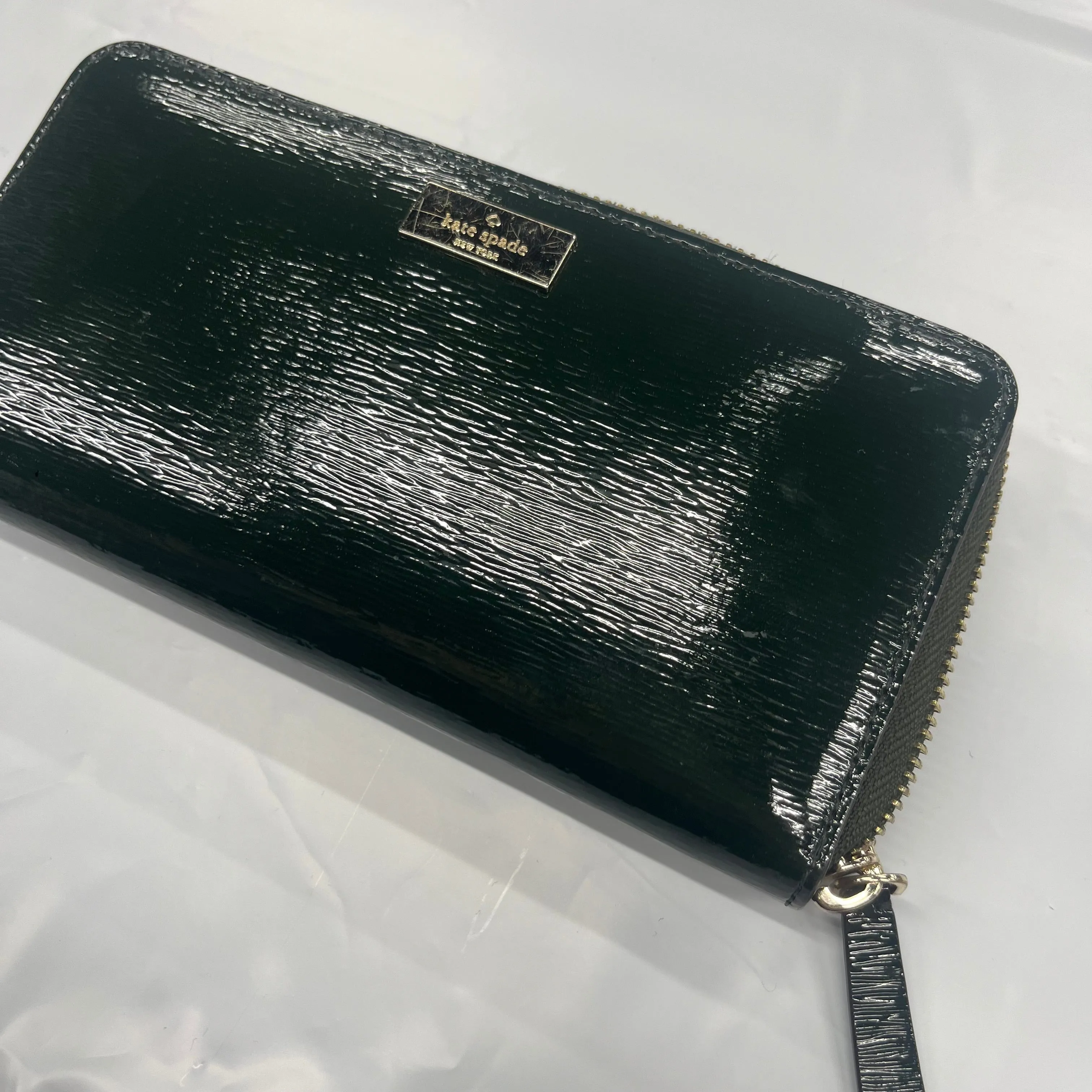 Wallet By Kate Spade  Size: Large Kate Spade Bags